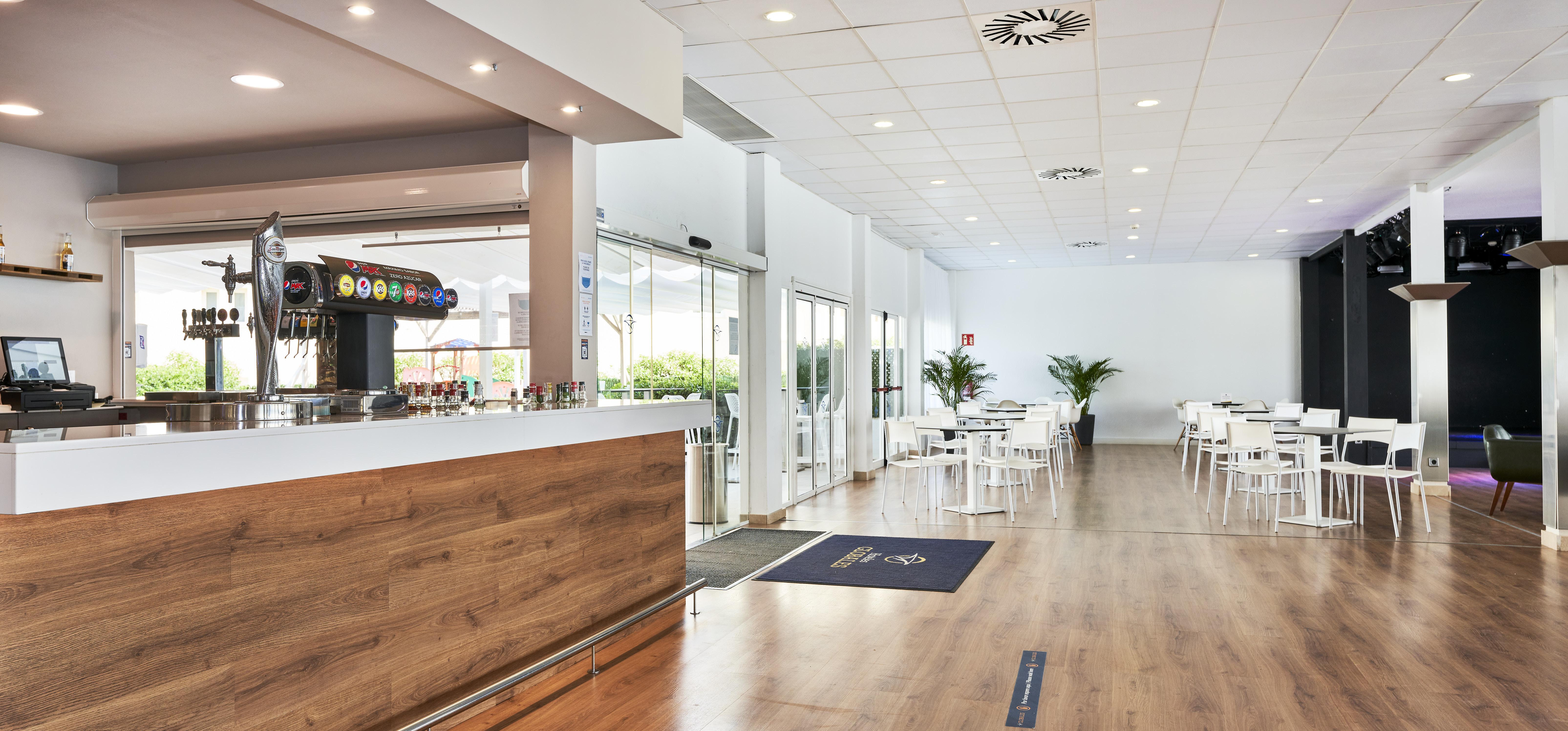 Smartline Cala N Bosch Hotel 卡兰博希 外观 照片