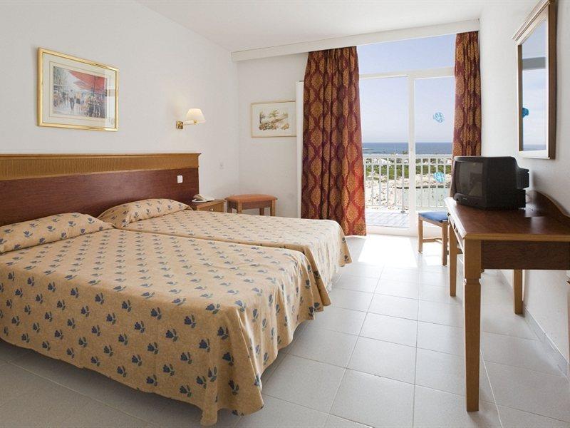 Smartline Cala N Bosch Hotel 卡兰博希 外观 照片